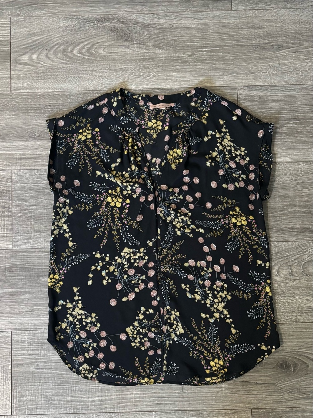 Philosophy Floral Blouse Medium Black Botanical Print Short Sleeve Top